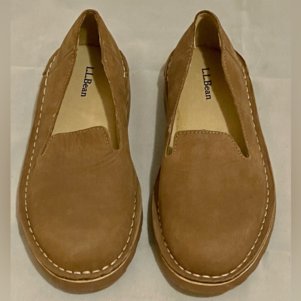 L.L. Bean Stonington Flats Rubber Sole Walking Shoe Sz 7.5 Never Worn As New